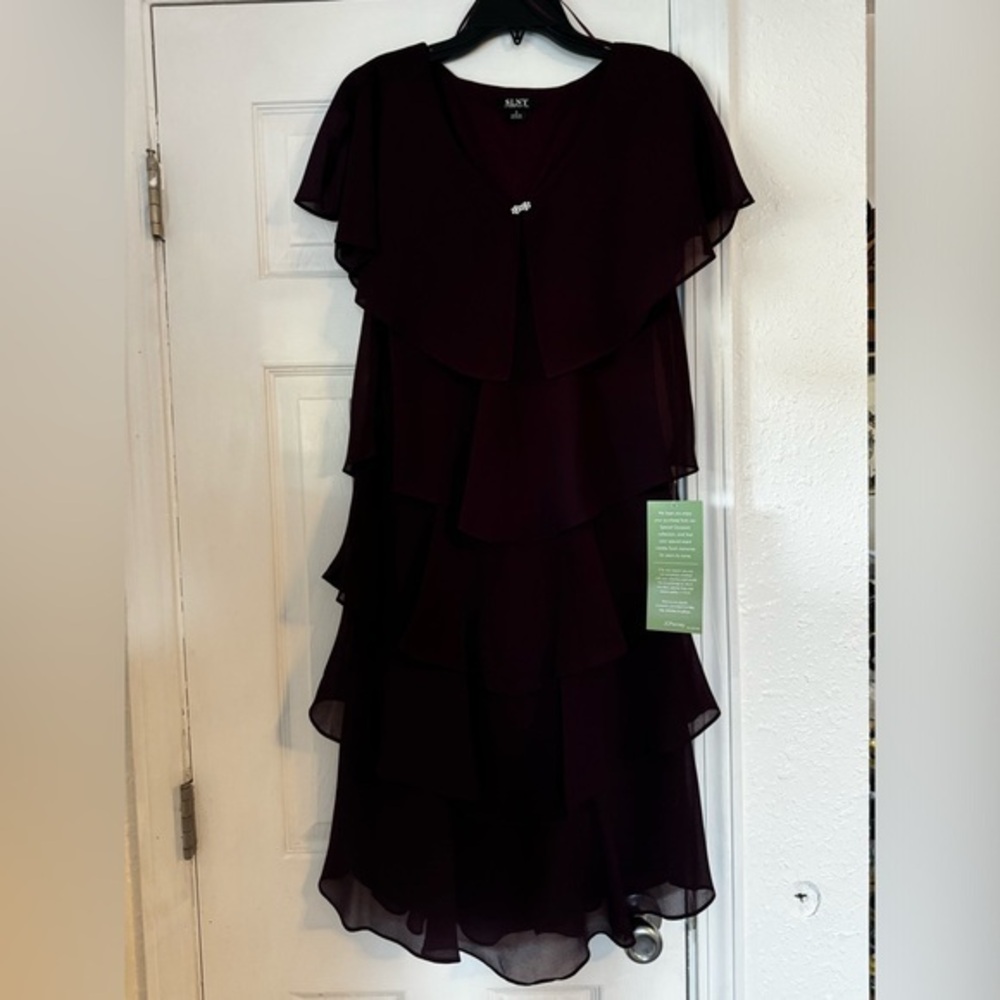 SLNY Dress